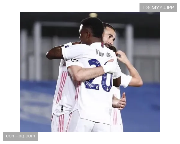 霍芬海姆四三三阵型执行激进压迫 关键区域施压迫使对手长传